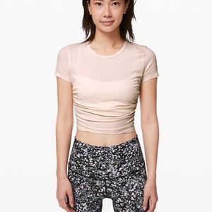 Short sleeve workout